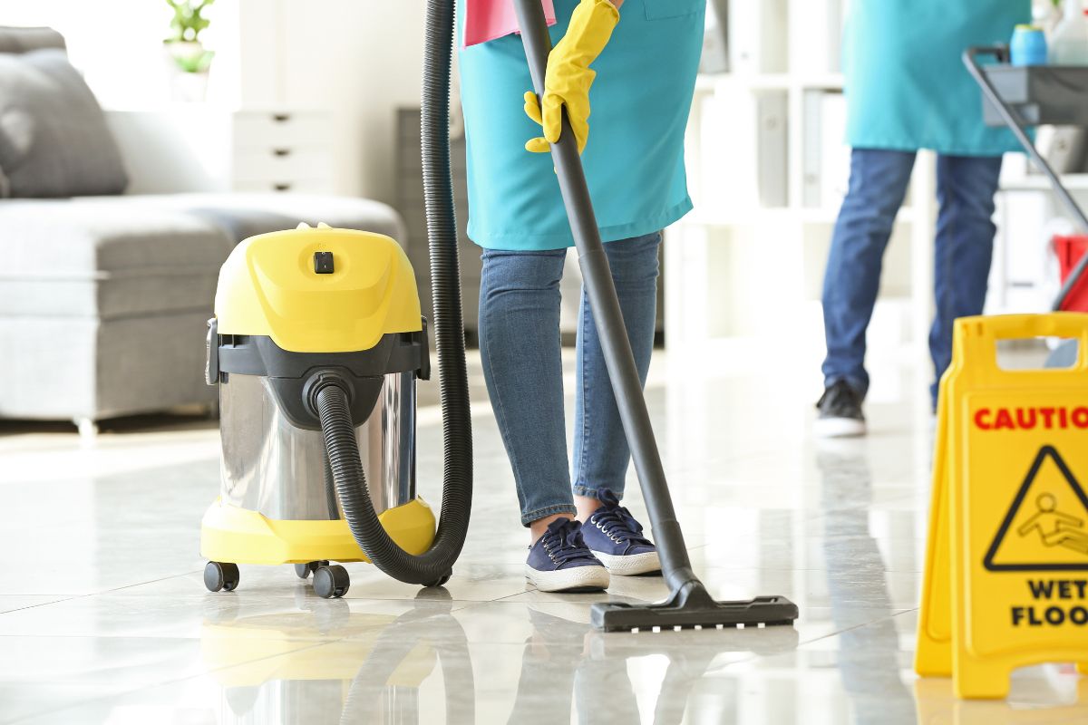 Commercial Cleaning 2